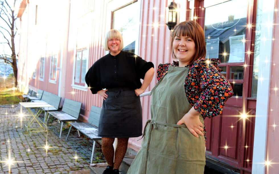 Mari Søbye Østlid (t.h.) og Toril Ramstad i Kafe Bohem.