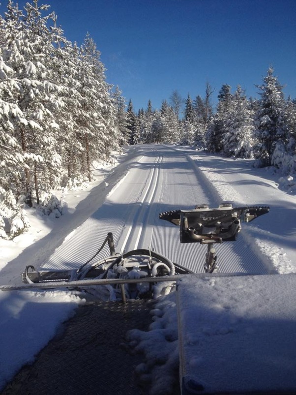 Slik vil vi ha det. KIL-Ski kjører opp mer enn 50 km trikkeskinneløyper vinteren i gjennom. Men gratis er det ikke. Alle bidrag hjelper.