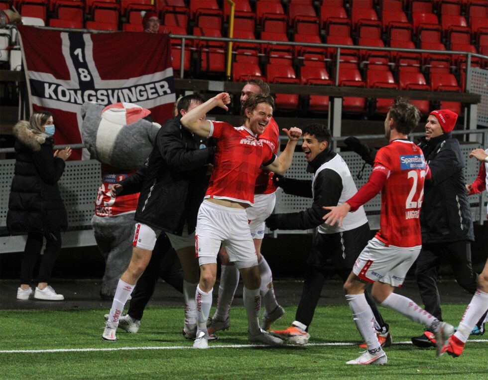 Christian Røer og KIL-gjengen har også grunn til å jublet i kveld, etter at Jerv slo Grorud.
