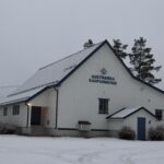På Austmarka har samfunnshuset stort sett stått tomt siden koronastengingene ble innført i marsmåned.