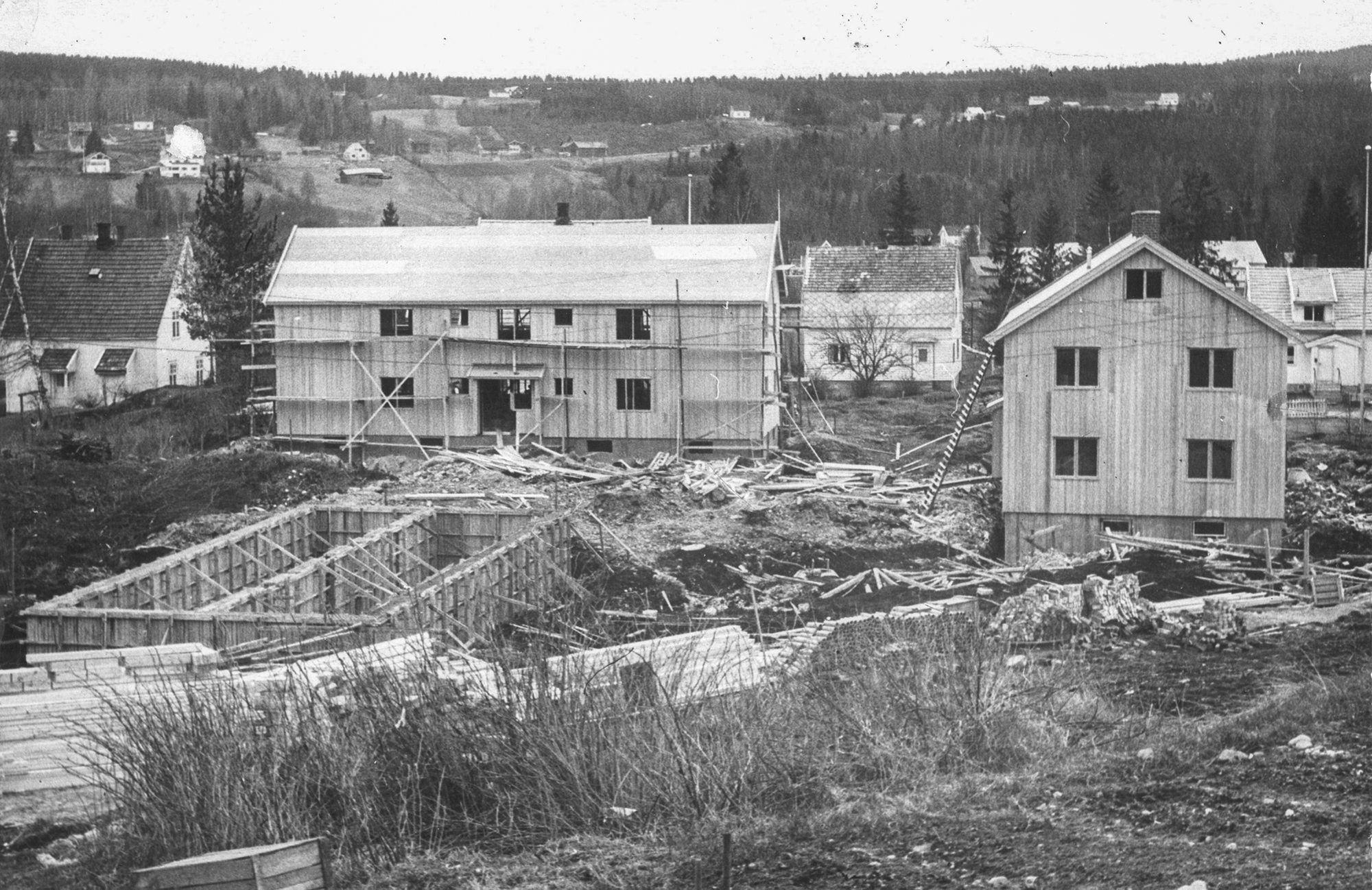 I 1956 sto 12 leiligheter i Eidems gate i Midtbyen klare.