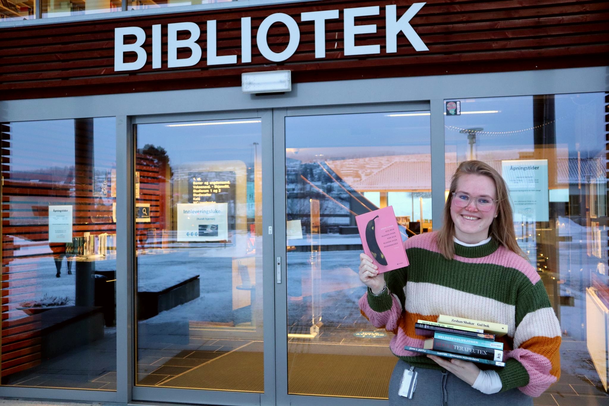 Biblioteket holder åpent, men med visse korona-restriksjoner