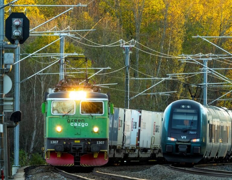 Sjur Strand er oppgitt over Jernbanedirektoratets planer - eller rettere sagt manglende planer, for Kongsvingerbanen.