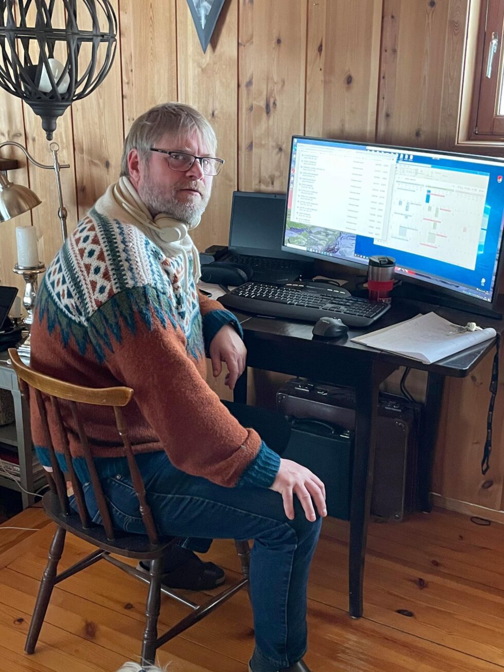 Arve Lindemark lar seg provosere av at Elvia flytter 25 arbeidsplasser fra Kongsvinger til Hamar.
