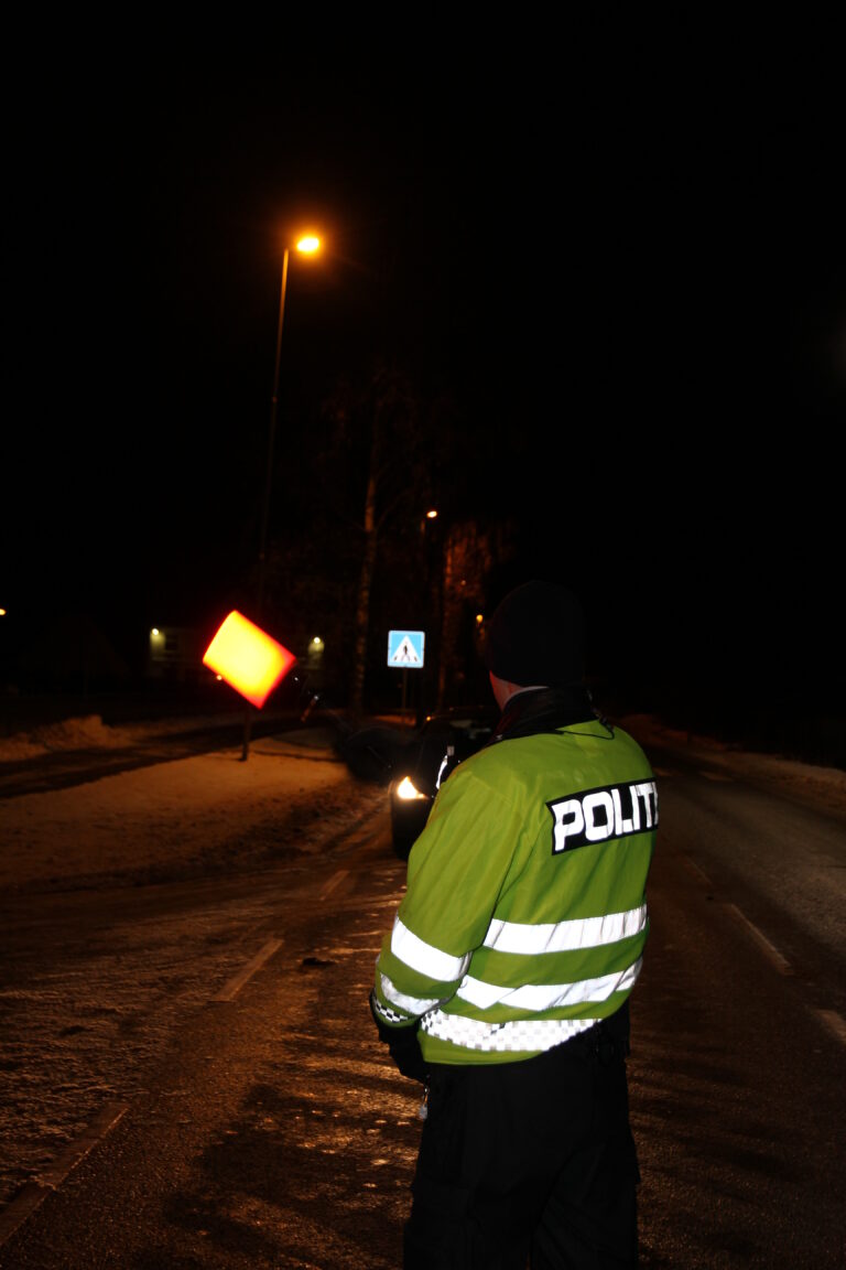 Mannen som er dømt etter tyveri i Kongsvinger kjørte i ruset tilstand, og hadde en større mengde narkotika i bilen da han ble stanset.