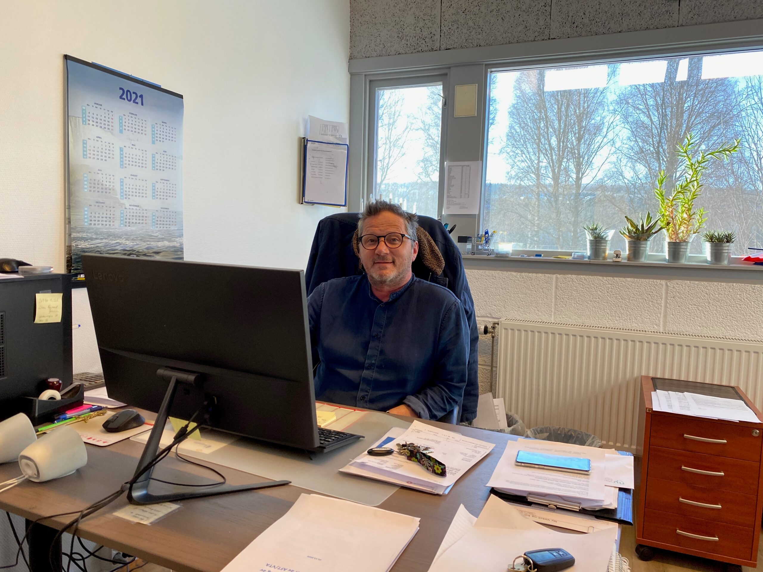 Daglig leder i Ny Vekst og Kompetanse AS, Dag Nordby, er glad for at de igjen kan holde kaféen åpen.