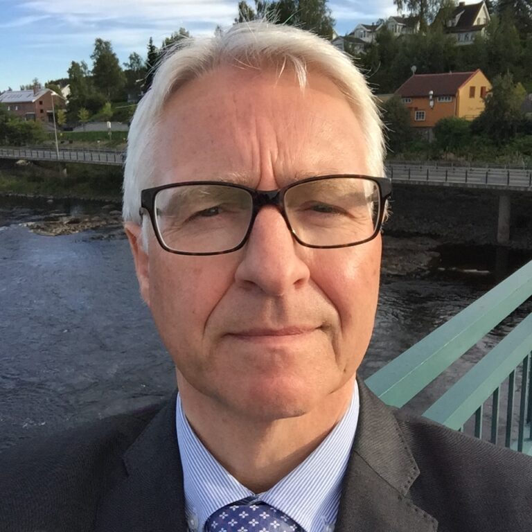 Advokat og bostyrer Geir Langhelle mener det er grunn til å tro at flere bedrifter får et tøffere 2021.