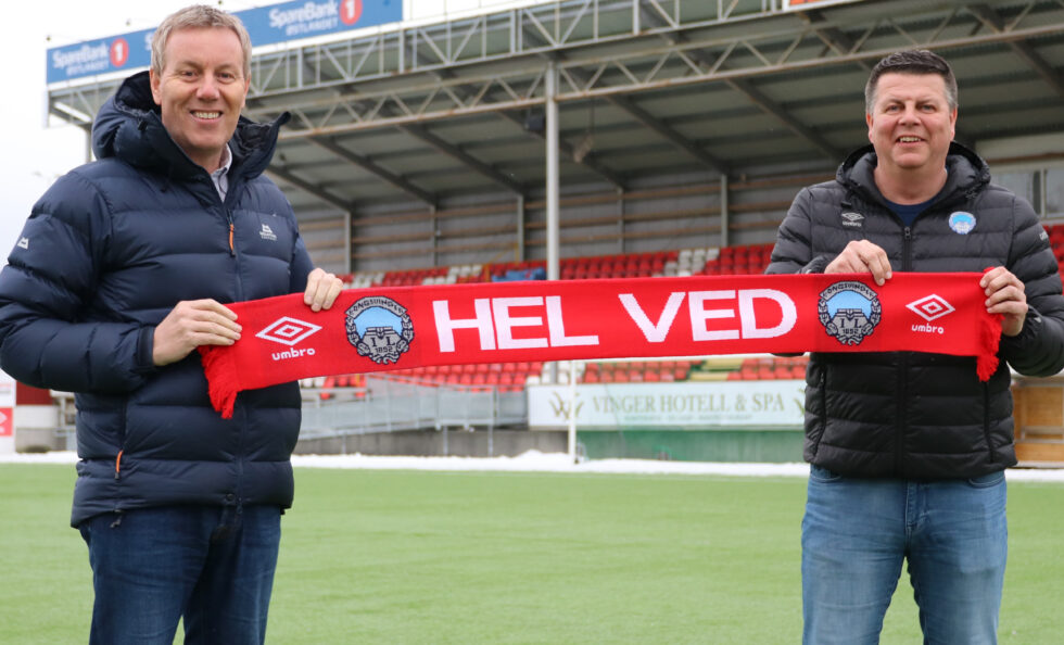 Erik Veiby (t.v.) og Rune Lundgren er fornøyde med samarbeidsavtalen som sikrer at Mitt Kongsvinger skal sende KILs treningskamper direkte.