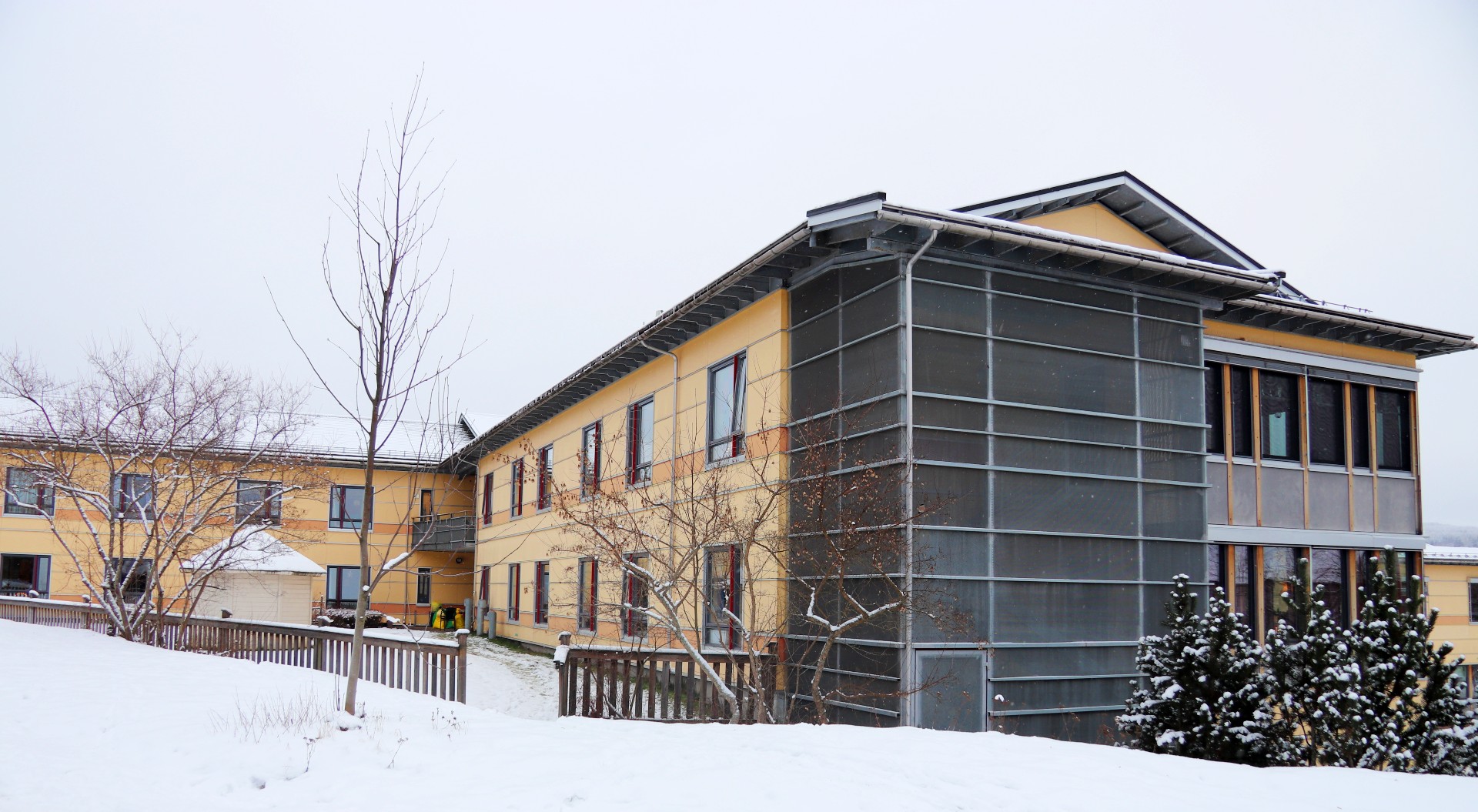 Ansatte ved Langelandhjemmet måtte jobbe mens de var i karantene.
