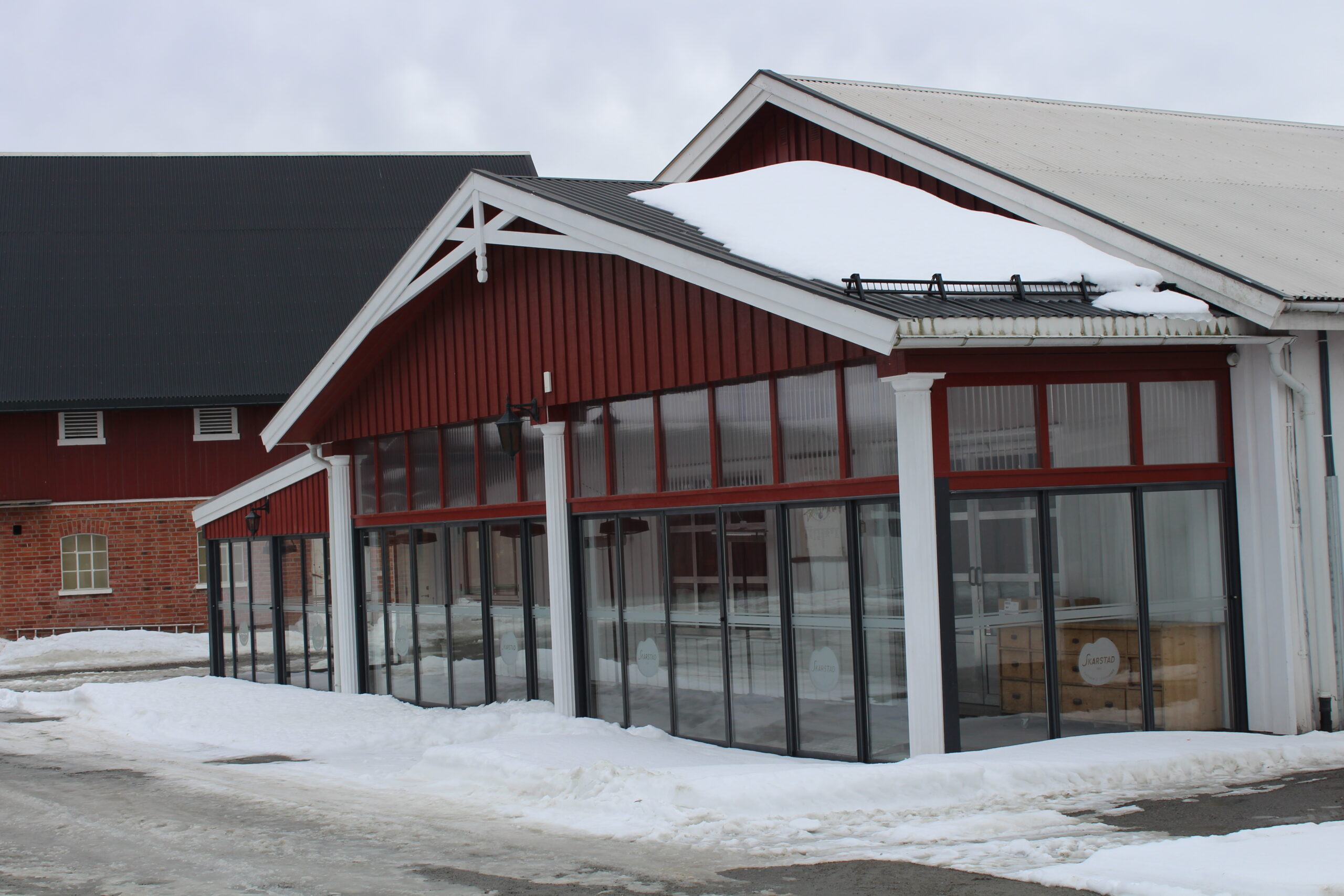 Gårdsbutikken og gårdskaféen på tunet til Skarstad Gartneri er nå stengt for sesongen. Etter dagens plan skal den åpnes for gjester igjen den 1. mai.