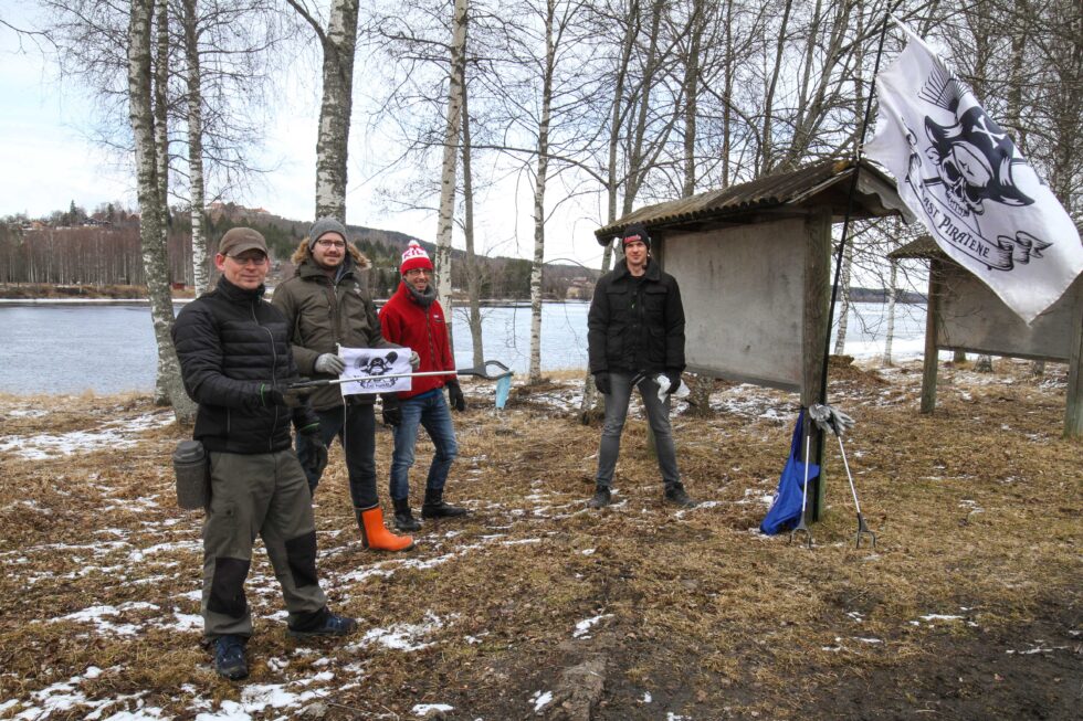 Robert Tollefsen (f.v.), Kenneth Johansen, Bjørn Harbosen og Max Fruth var klare for tokt 2. påskedag.