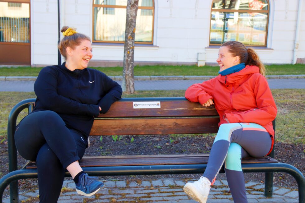 Terese Andersen og Malin Jonsrud Heiberg starter gågruppe for gravide i Kongsvinger. Første tur er torsdag 6. mai og går fra Promenaden kafe kl. 10.
