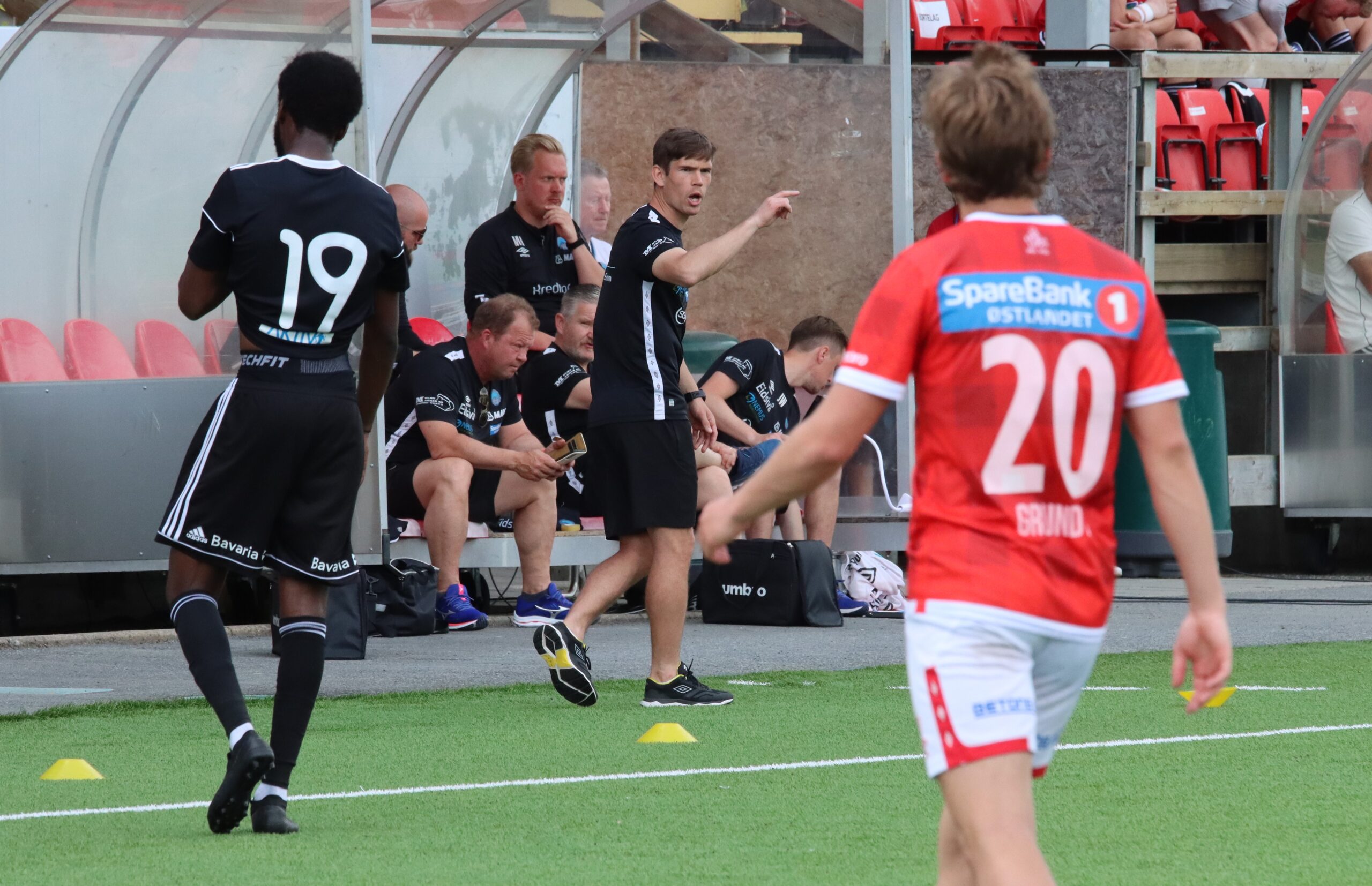 Eirik Mæland syntes også at første omgang var langt under pari, men applauderte også hvordan KIL kom tilbake i kampen.