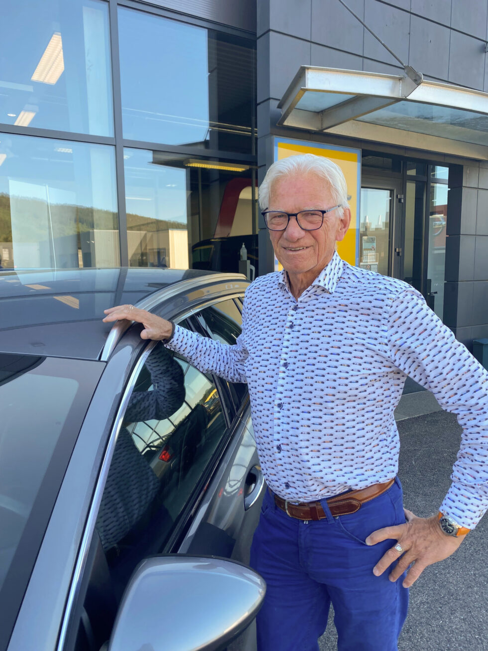Oddbjørn Roverudseter har vært sentral i byens bil-forretninger i en mannsalder, men nå har han snart solgt sin siste bil.