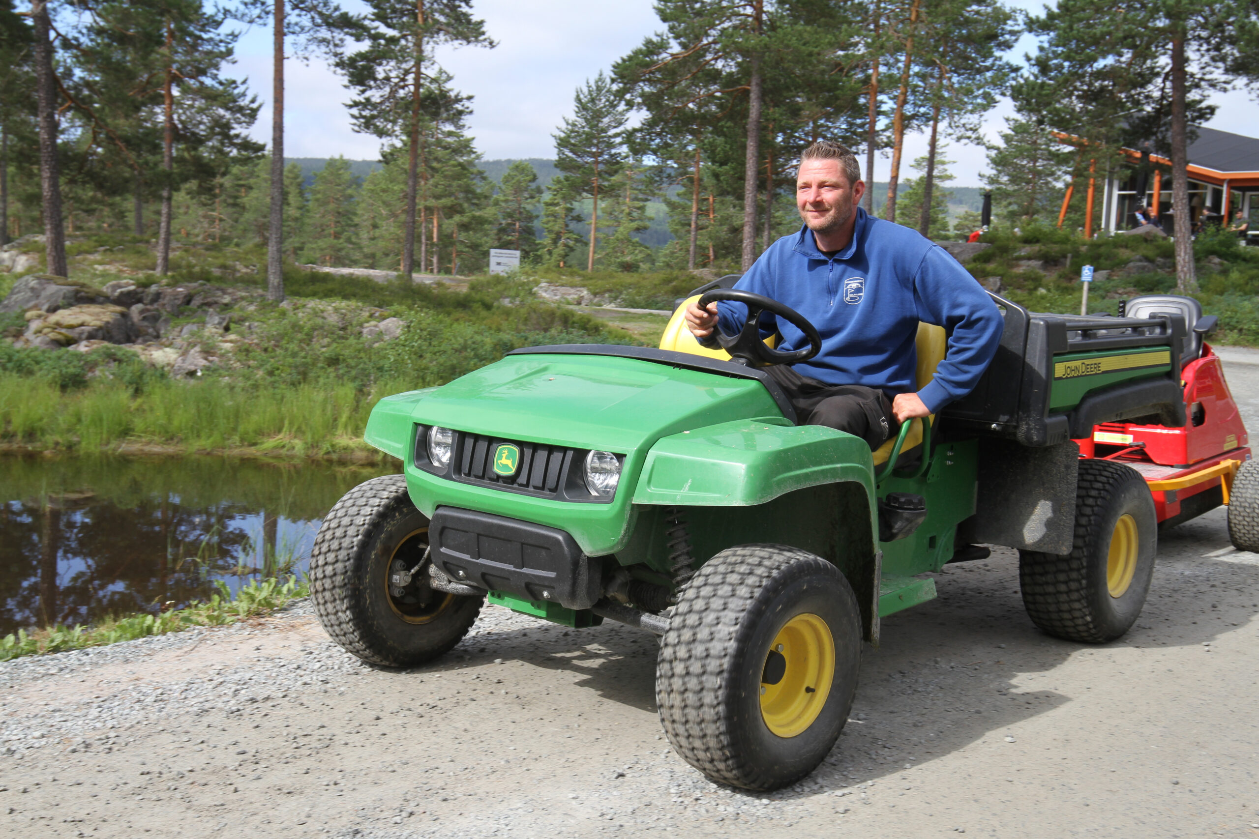Raimond er en gave for golfklubben, og golfklubben er en gave for han.