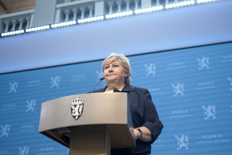 Statsminister Erna Solberg under regjeringes pressekonferanse angående gjenåpningen av Norge.