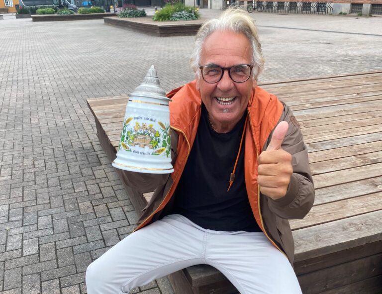 Kjell Fiskerud lover Oktoberfest med teltplass til inntil 1000 personer på Rådhusplassen lørdag 16. oktober.
