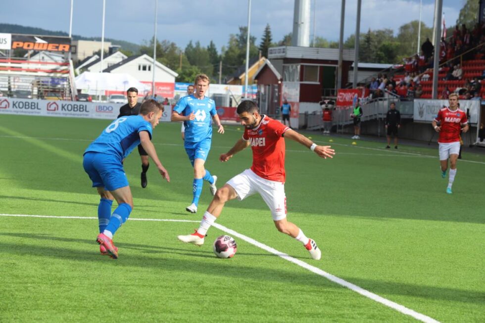 Mac Laham, KIL og Hødd gjorde opp om tabelltoppen på Gjemselund.