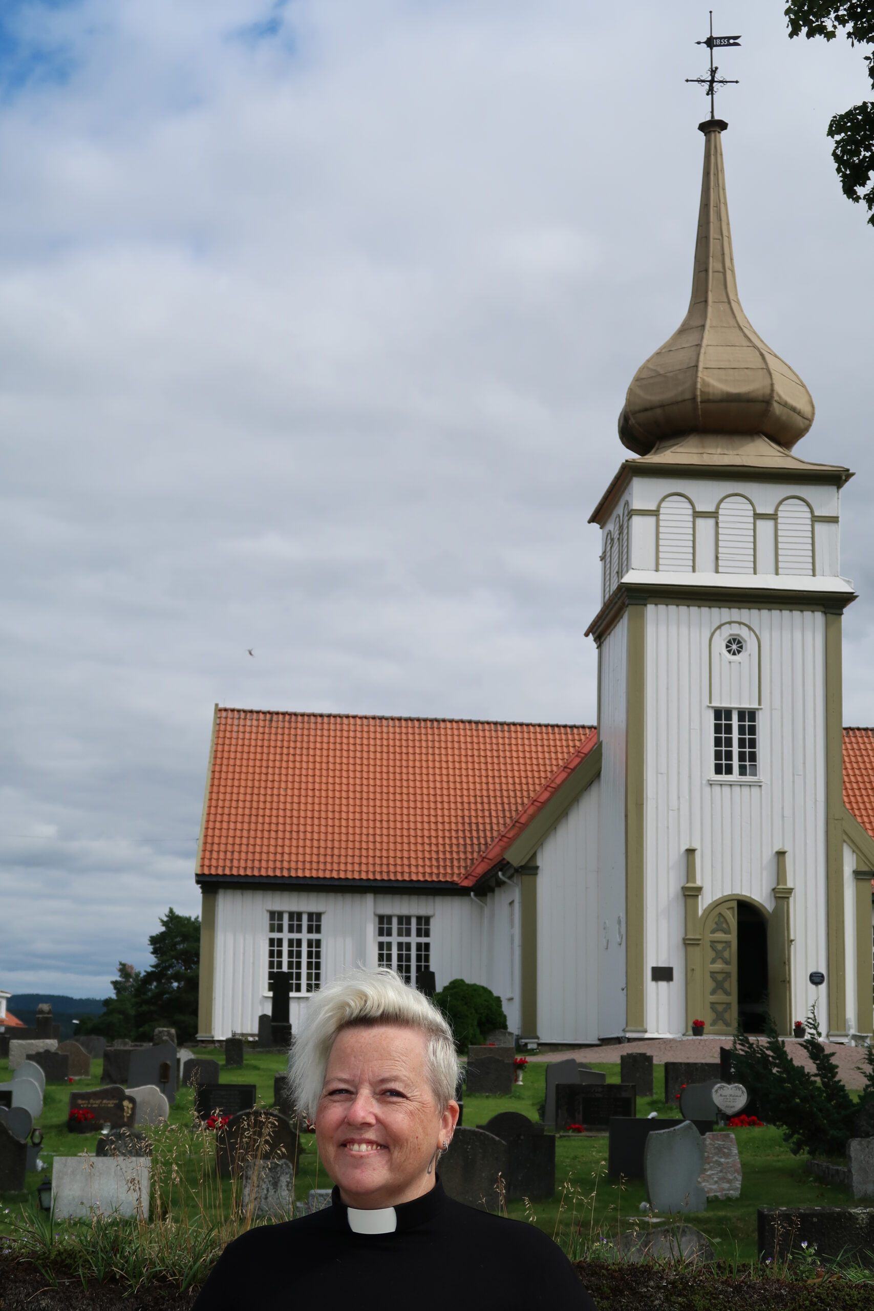 Elisabeth Prest stortrives i prostiet som blant annet inkluderer Vinger menighet og Austmarka sogn. Til høsten er vikariatet over, og hun skal etter planen tilbake til Romerike.