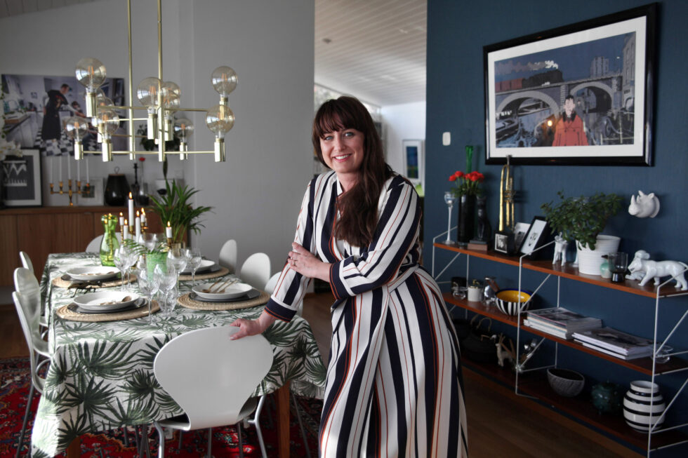 – Dette er et autentisk partyhus i Madmen-stil som går hånd i hånd med drinker og cocktails, ler Teresa Bergerud.