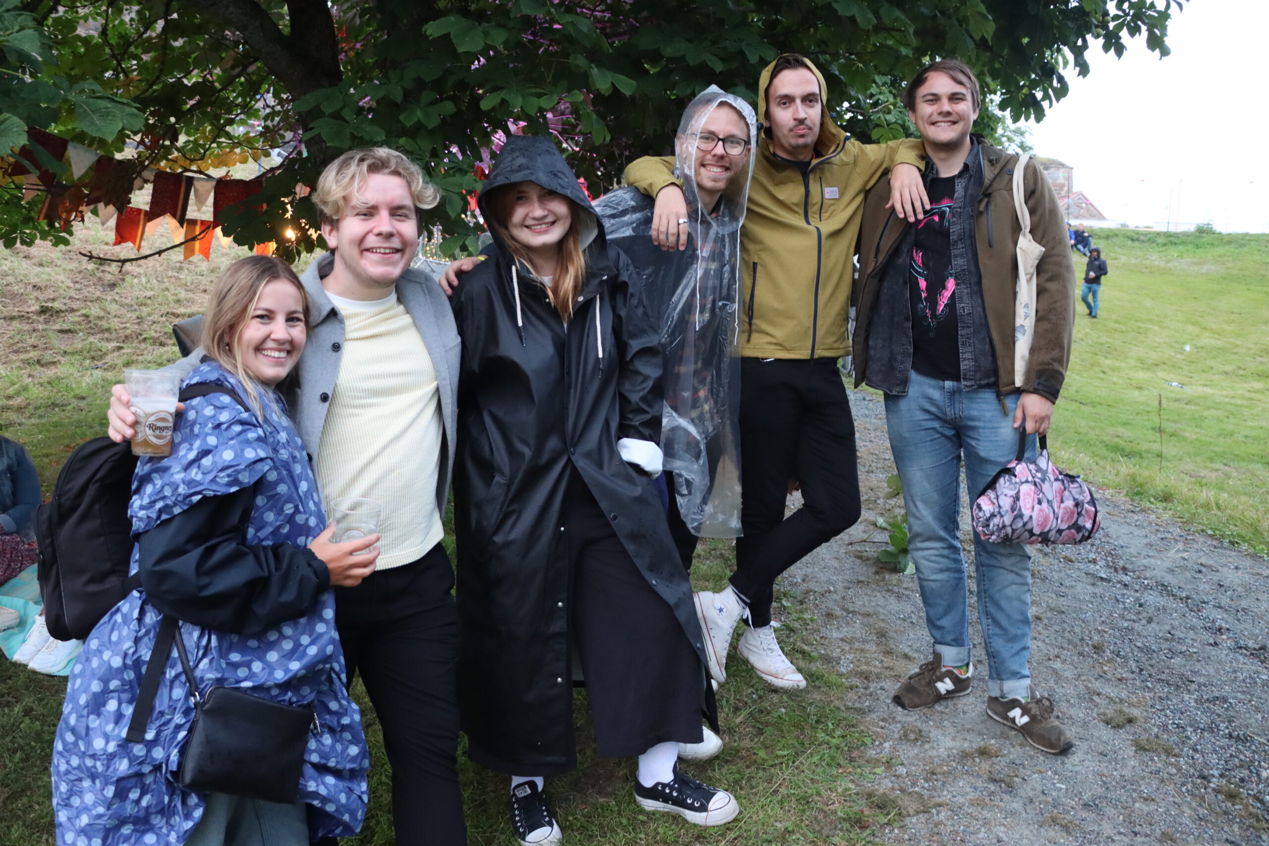 Jenny Halvorsen (t.v.), Thomas Walmann, Hanna Løvberg, Magnus Aurland Øiseth, Joachim Olsson og Morten Schjelderup.