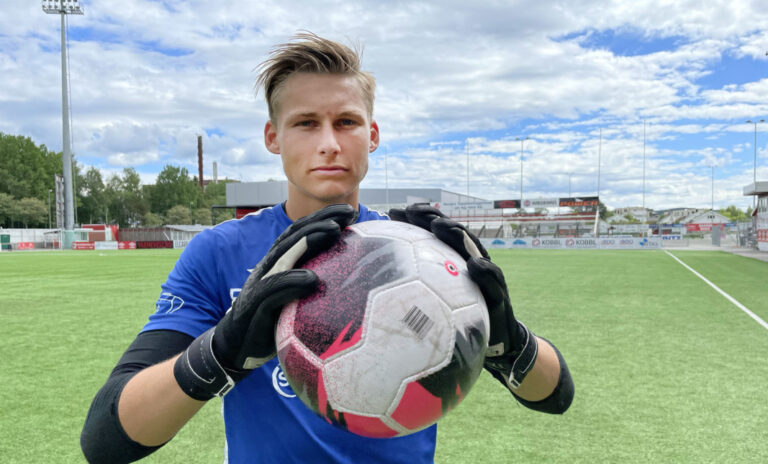 Andreas Smedplass lånes ut til Notodden ut sesongen. Der vil den talentfulle keeperen få verdifull erfaring.