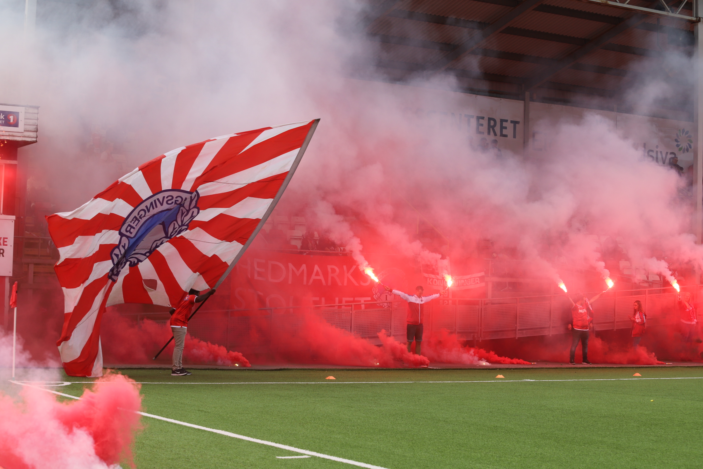 KIL-supporterne bidro til at kampen ble en festaften.