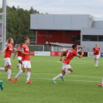 Så glad var Adem Güven etter å ha scoret sitt 100. mål for KIL.