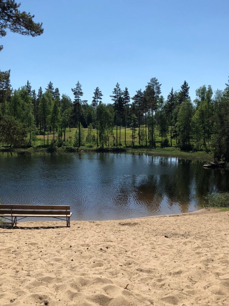 Blir det en siste badetur til for eksempel Lierfløyta?