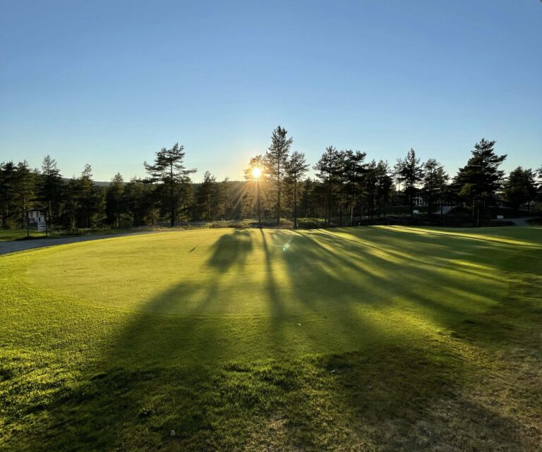 Golfbanen på Liermoen fortsetter å bli hyllest. Nå er den inne på oversikten over de beste banene i Europa.