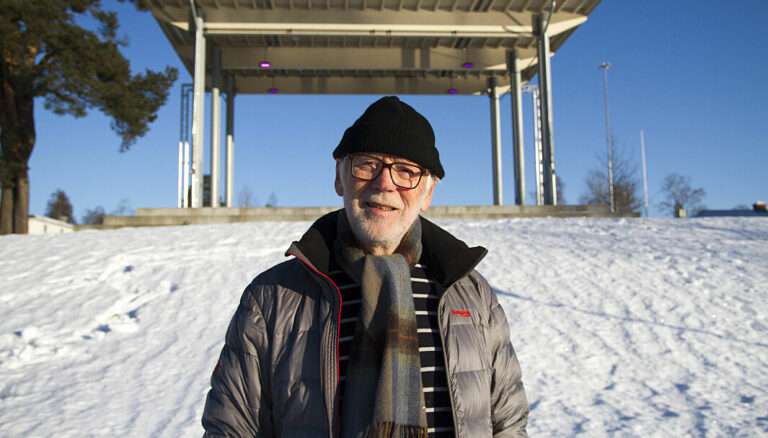 Arkitekt Terje Martinsen har en lang historie for å framføre sine meninger. Men det er sjelden sterk kost han på vegne av sitt firma nå tar et oppgjør med den kommunale behandlingen av byggesøknader.