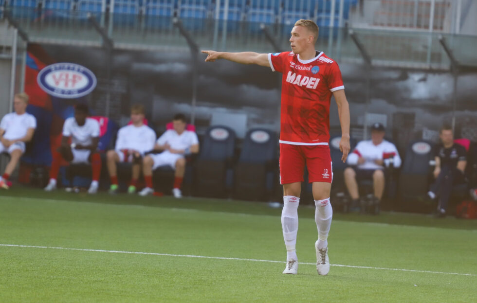 Matias Aadnøy må trolig opereres om noen dager og er kanskje ute av fotballen ett helt år framover.