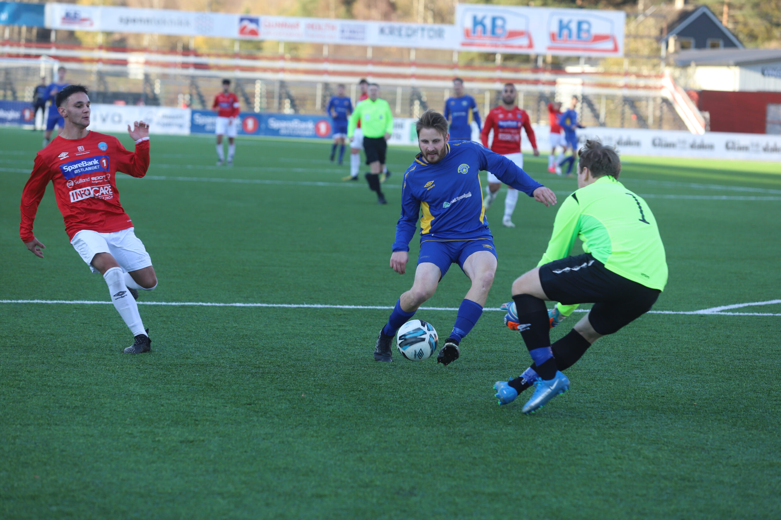 Kim Hangaard kontrollerer inn til egen keeper.