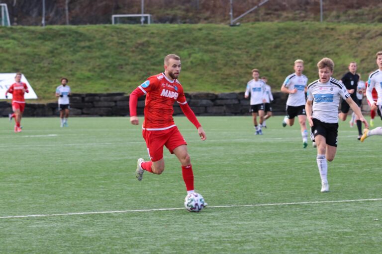 Brage Berg Pedersen scoret to mål da KIL vant 3-2 borte mot Asker.