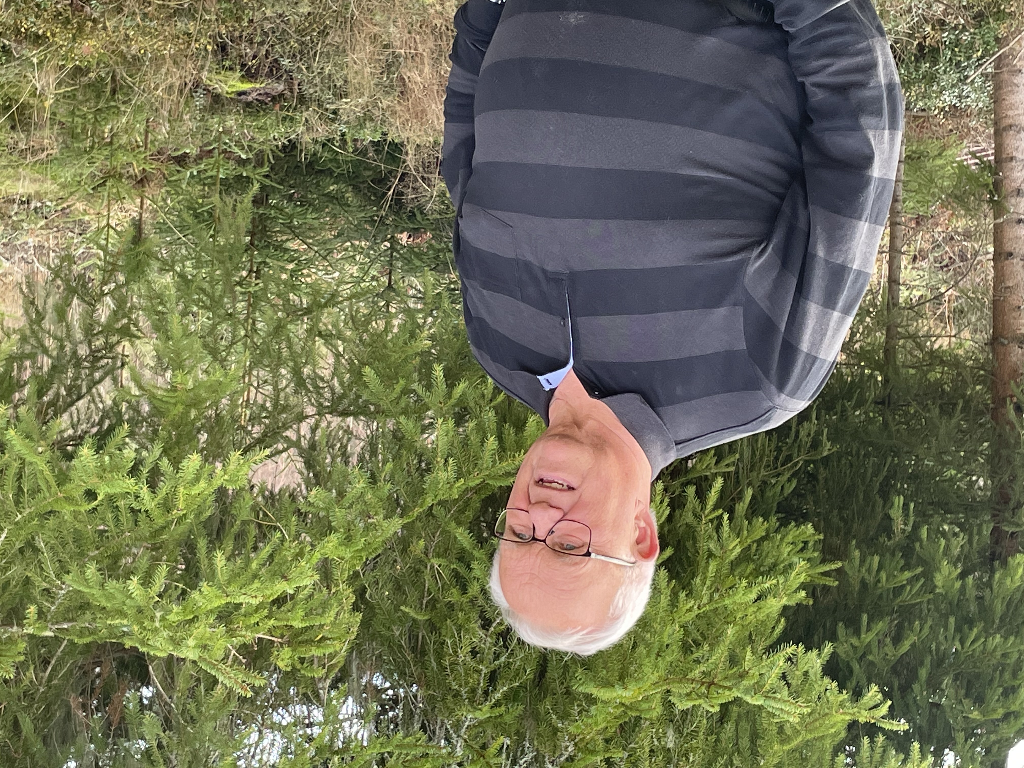 Svein Egil Sjøvika fra Austmarka var en av mange skogsarbeidere som bisto i rydding av branngater. Utpå ettermiddagen skar han seg stygt med motorsaga. I dag 41 år senere tenker han tilbake på at det fort kunne ha gått virkelig galt. .