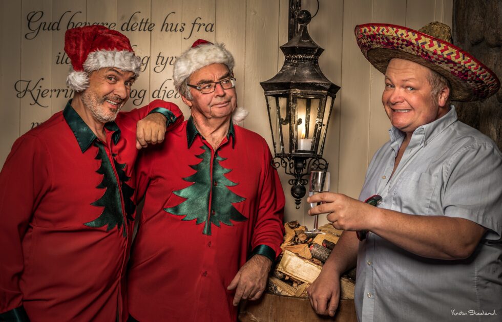 Tommy Michalsen, Trond Eng og Øyvind Aa. Henriksen håper at folk ønsker seg humor, julestemning og julemat og lager show som spilles over to helger på Brandval.