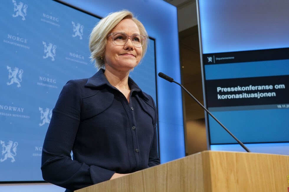 Helse- og omsorgsminister Ingvild Kjerko under en pressekonferanse om koronasituasjonen.