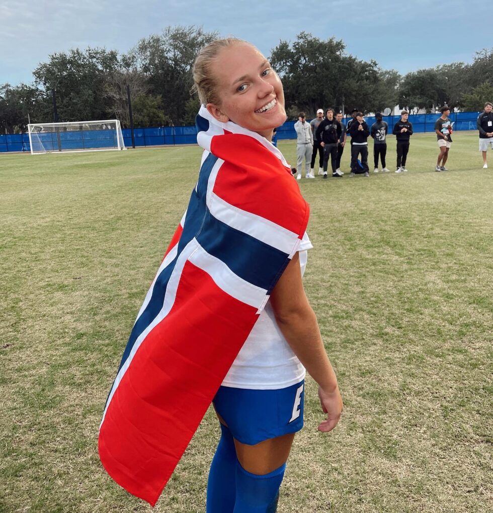 Eastern Florida er best i collegefotball, og der er Marthe Taugbøl fra Kongsvinger med på laget.