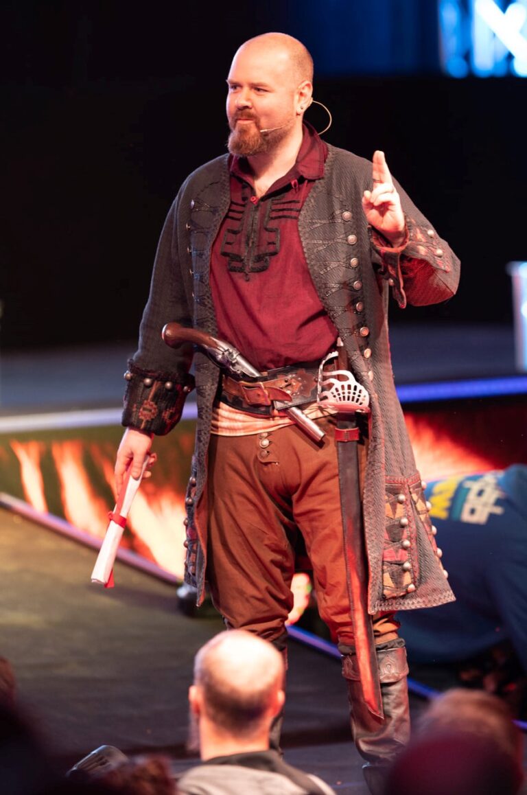Erik Tiller aka Kaptein Flint vant cosplaykonkurranse på Lillestrøm