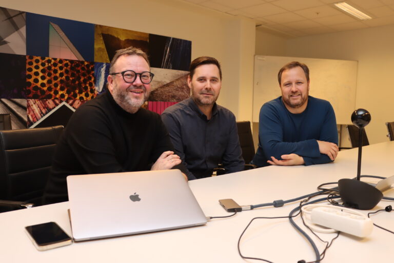 Ronald Jørgensen (t.v.), Espen Knudsen og Kjetil Blåka er trioen som står bak Attme.