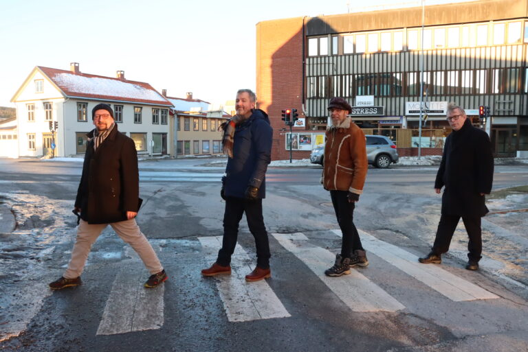 Lars Ovlien, Even Finsrud, Kjetil Foseid og Øivind Roos står for ukas episode av Kulturstreif.