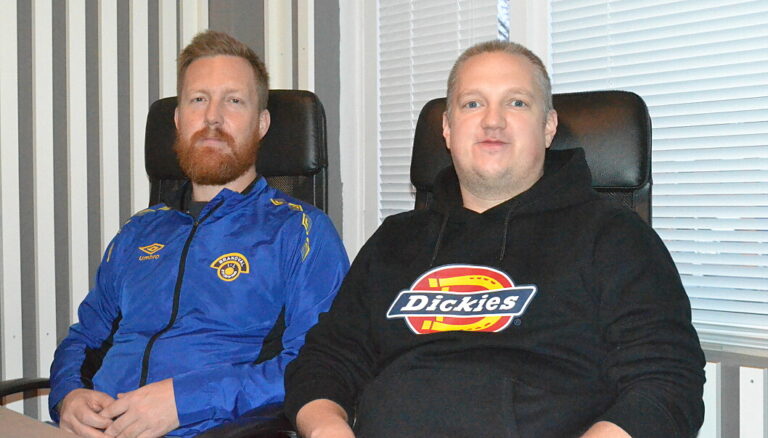Turneringsleder Ronny Wilberg og Johan Wettergren i fra arrangørkomiteen.