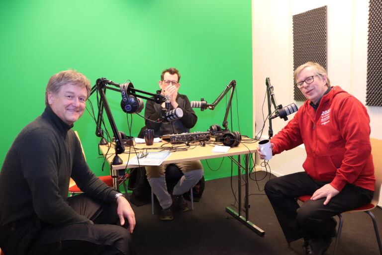 Uno Arnesen er gjest hos Lars Ovlien og Øivind Roos denne uken.