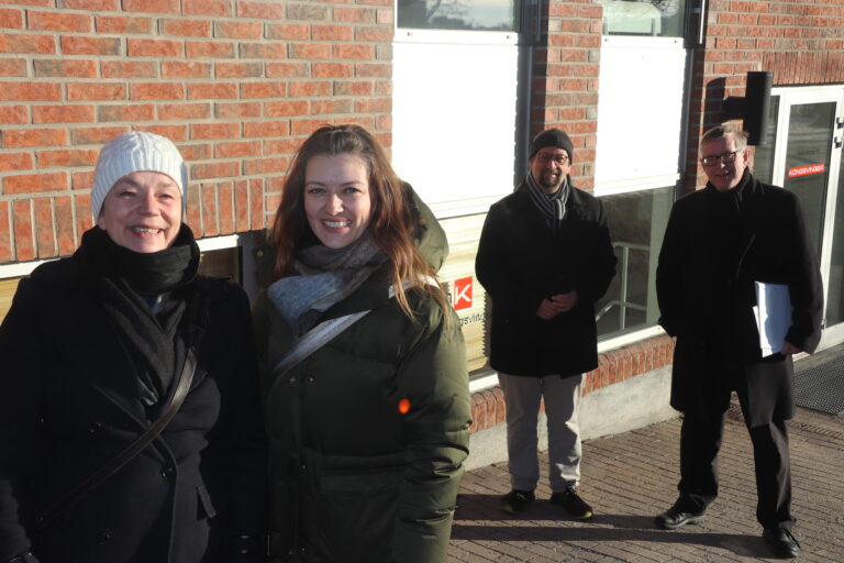 Kulturstreiferne Roos&Ovlien setter Kathrine Kolgrov og Mette J. Skogbakken i sentrum i denne ukens podcast.