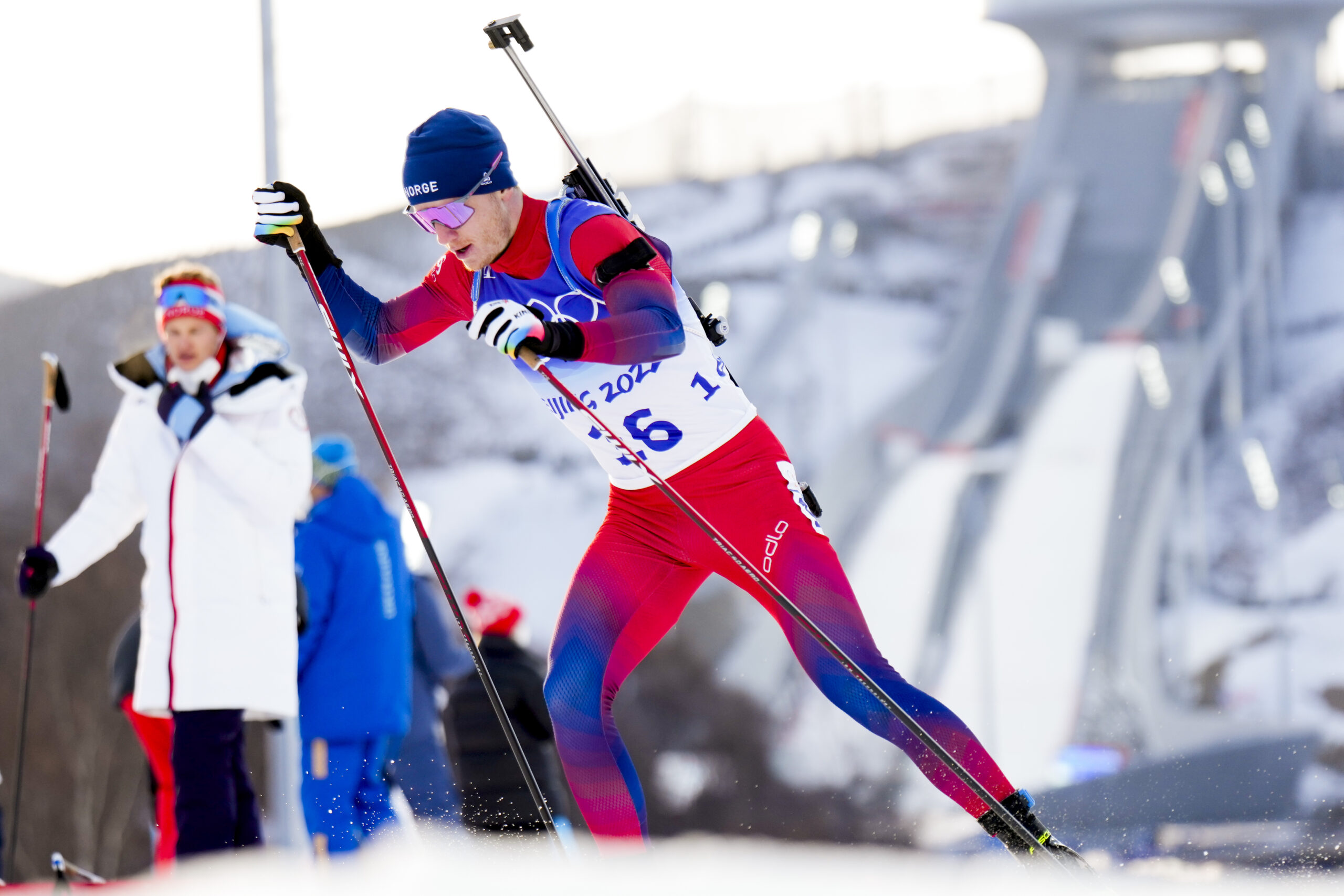 Johannes Thingnes Bø under 10 km sprint menn skiskyting i Zhangjiakou under vinter-OL i Beijing 2022.