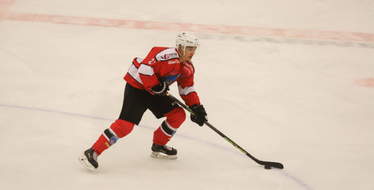 Victor Zetterberg scoret to mål og hadde to assist da Kongsvinger vant 7-1 borte mot Ski søndag.