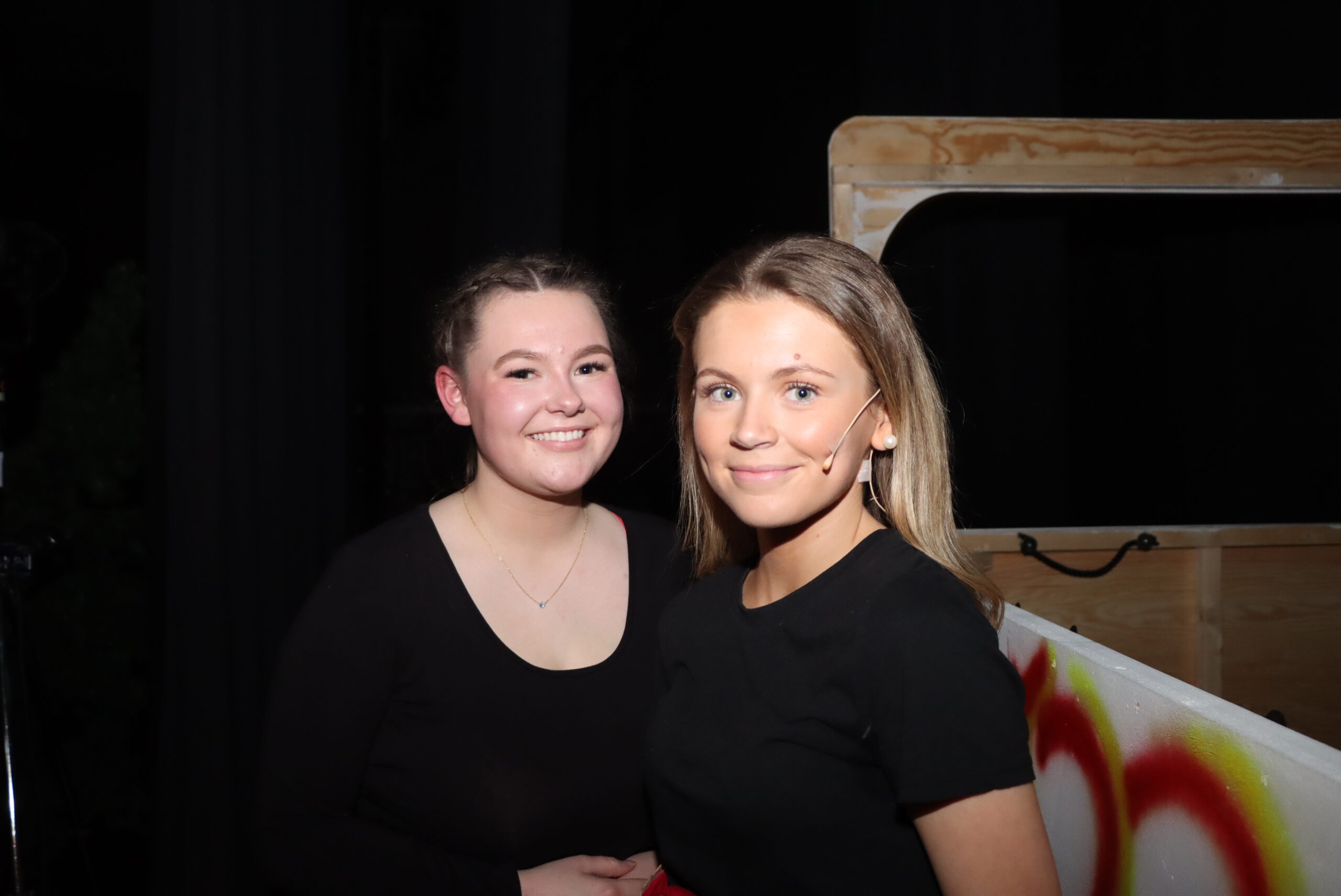 Tuva Stenerud (t.v.) og Marthe Skjæret storfornøyde med gjennomføring.