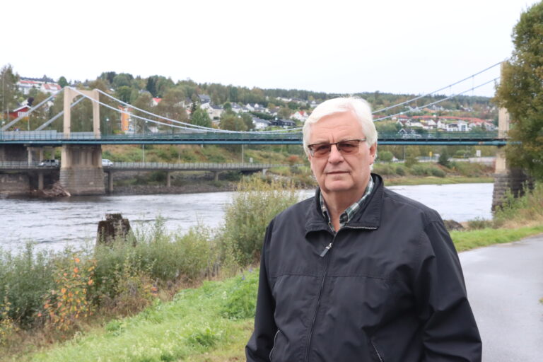 Forsker-tall bestrides av idrettsrådsleder Roger Granseth. Pandemien førte til 11,2 prosent færre medlemmer i lokale idrettslag, ikke 0,4 prosent, påpeker han.