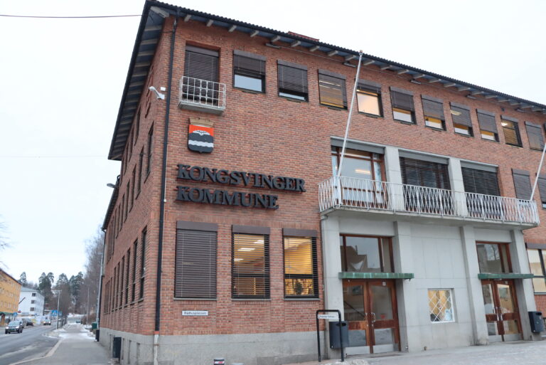 Kongsvinger kommune bes dekke advokatutgifter etter at en huseier fikk Statsforvalterens godkjenning av et byggeprosjekt kommunen først sa nei til.