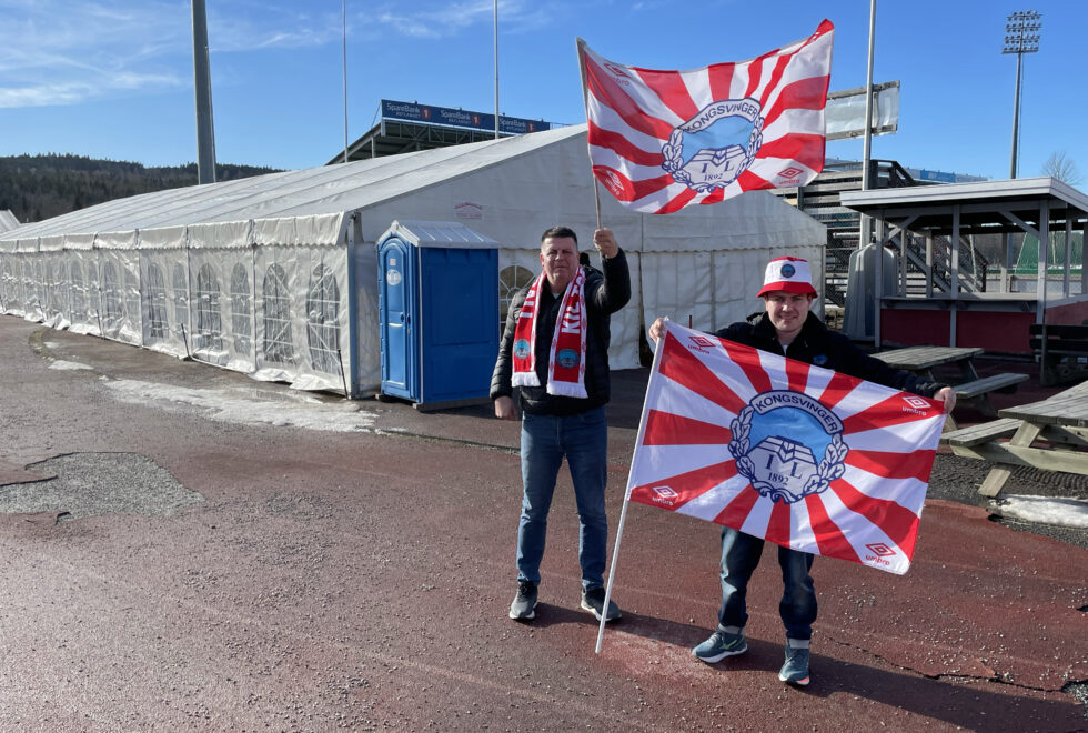 Rune Lundgren (t.v.) og Jonas Krabseth ser frem til å fylle opp teltet me 400 supportere fra KIL og Viking lørdag.